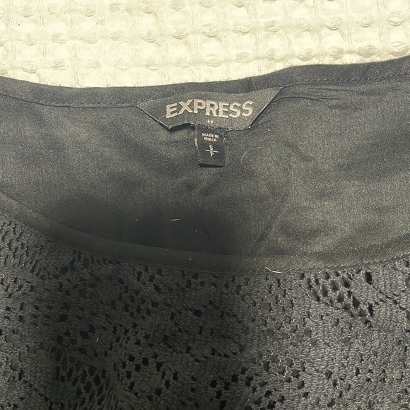Express black top‎ size S - Picture 4 of 4